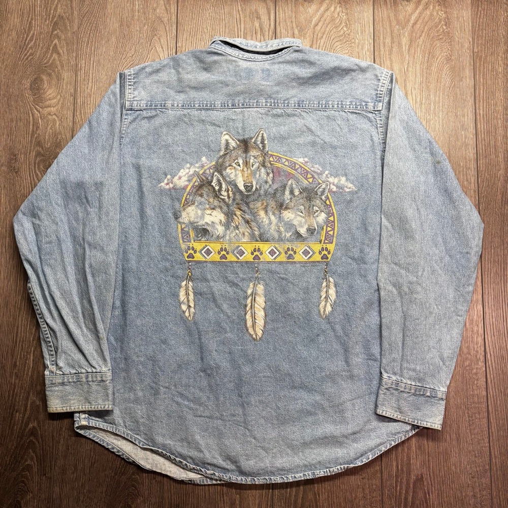 Vintage Bear Back Wolf Mens Large Graphic Denim Shirt Light Wash Southwestern